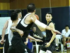 青岛国信海天CBA击败山西汾酒，杨瀚森表现亮眼(青岛国信海天男篮吧)